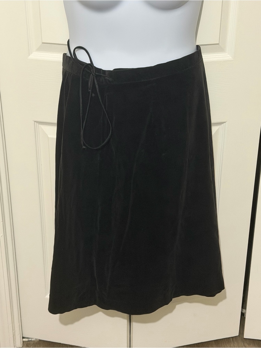 Vintage Black Velvet Midi Skirt - Classic Women's Skirt wrap skirt XL
